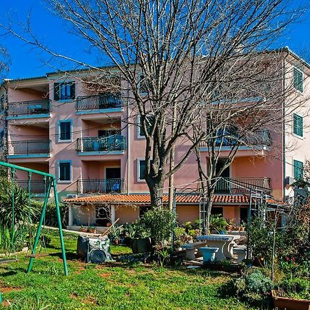Villa Mareonda ロヴィニ エクステリア 写真