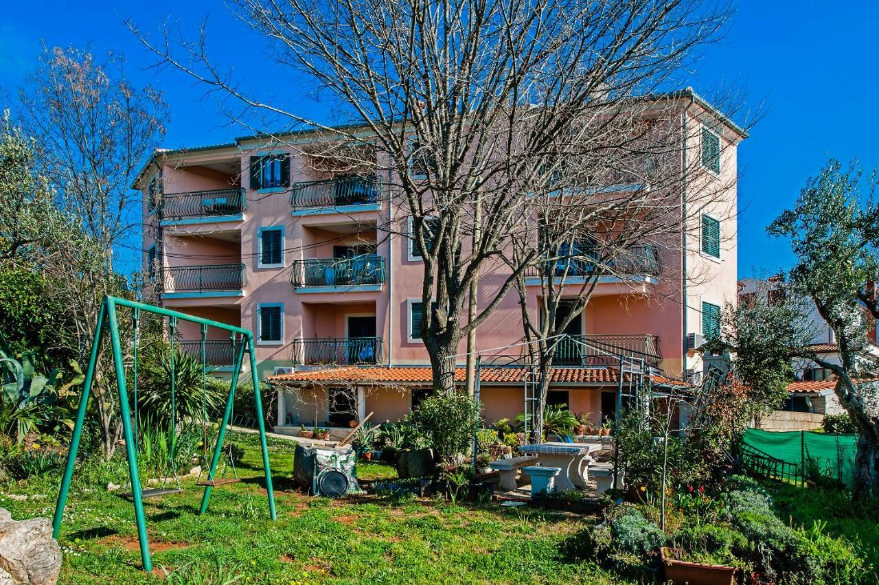 Villa Mareonda ロヴィニ エクステリア 写真